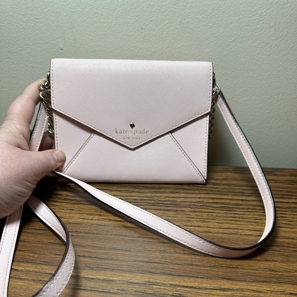 kate spade Handbags - EUC very clean Kate Spade New York Cedar Street‎ Crossbody